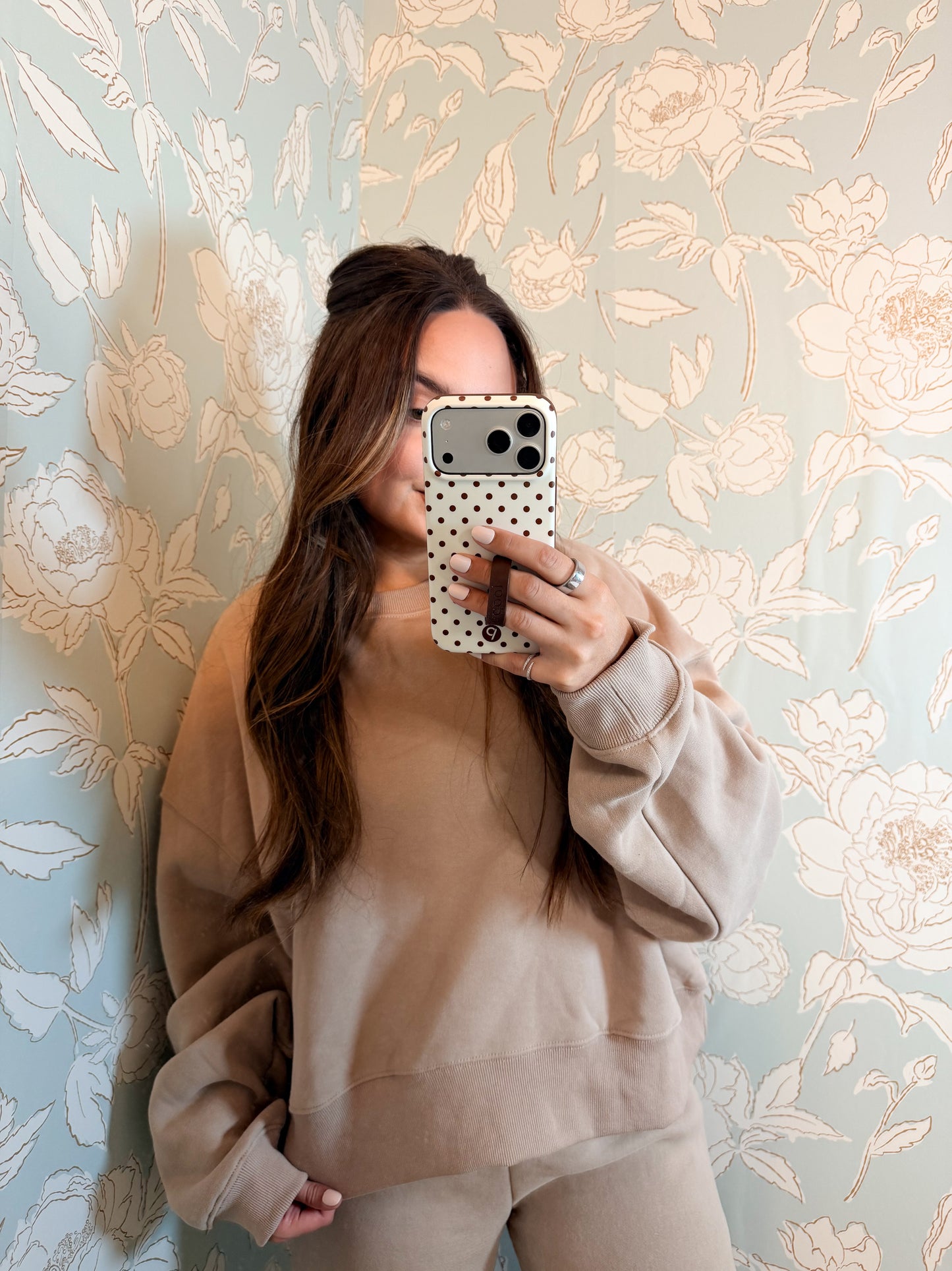 For the best dropped shoulder sweatshirt tan